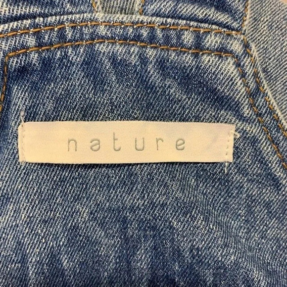 Nature Denim Women's Tapered Distressed Light Denim Overalls Size M NWT - Picture 9 of 14